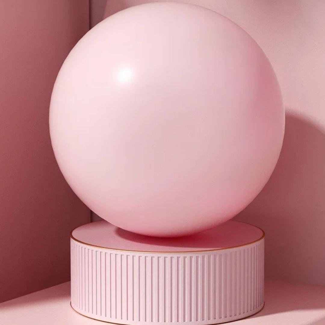 Pilates Ball – Fluidité et Contrôle à Chaque Mouvement